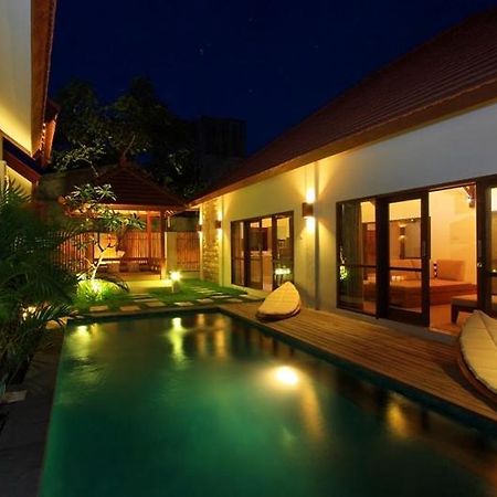 Ananda Private Villa กีลีตราวางัน ภายนอก รูปภาพ